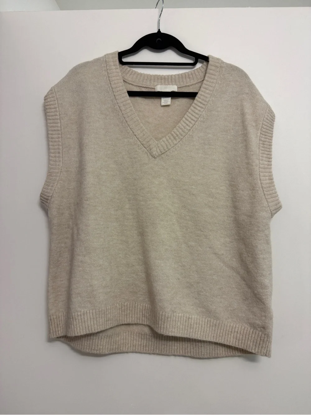 H&M Women's Oversized V-Neck Knit Sweater Vest - Cream